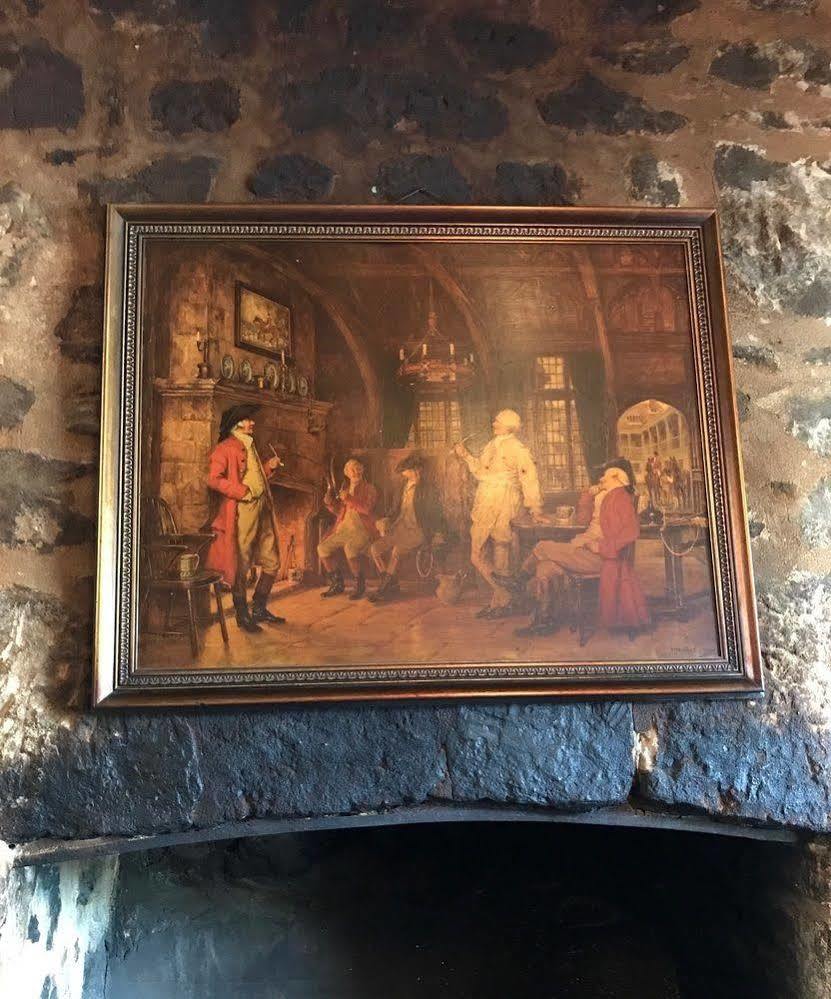Caledonian Inn Robe Exterior photo